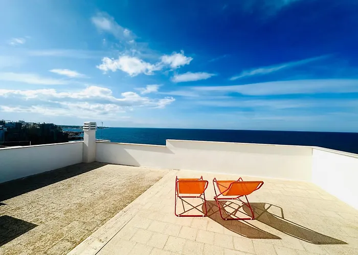 View - Unique House By The Sea